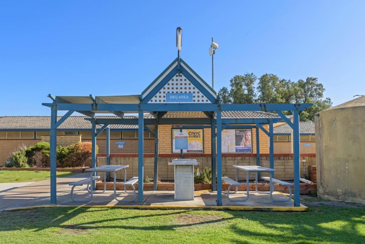 Discovery Parks - Adelaide Beachfront Luaran gambar